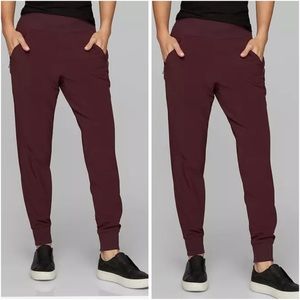 Athleta Lined Soho Jogger Pants Burgundy Size 6